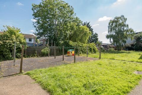 83 Hampton Road West, Feltham, TW13 6BS