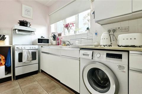 2 bedroom apartment for sale, North Orbital Road, Uxbridge, Buckinghamshire