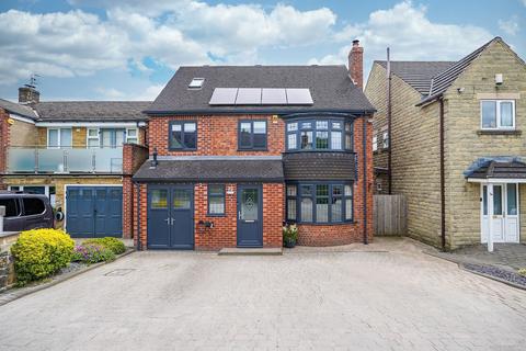 4 bedroom detached house for sale, Oxclose Drive, Dronfield S18