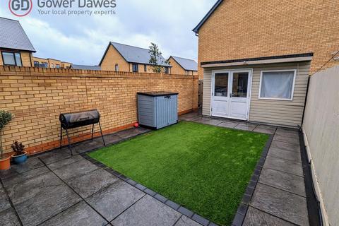 11 Somerset Close, Grays, RM20 4BY