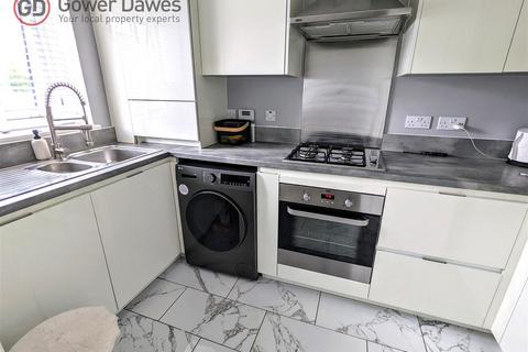 11 Somerset Close, Grays, RM20 4BY