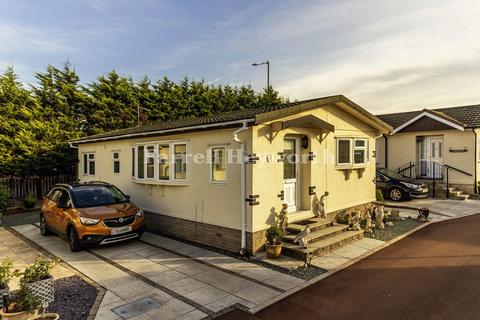 2 bedroom bungalow for sale, Westcliffe Grove Park, Morecambe LA3