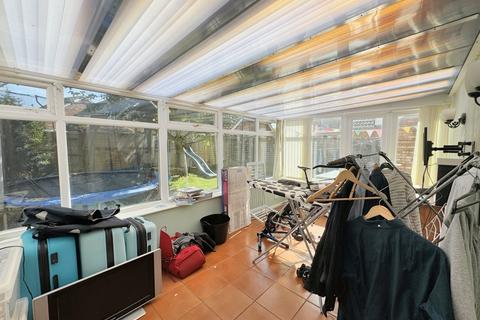 40 Bugsby Way, Kesgrave, Ipswich, IP5 2WX
