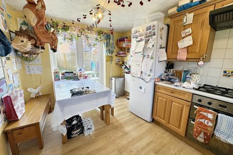 40 Bugsby Way, Kesgrave, Ipswich, IP5 2WX