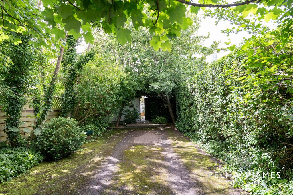 Private Driveway, 3 Ayston Road, Uppingham