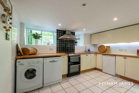 3 Ayston Road, Uppingham, Oakham, LE15 9RL