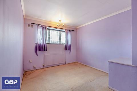 35 Penrith Road, Romford, RM3 9NS