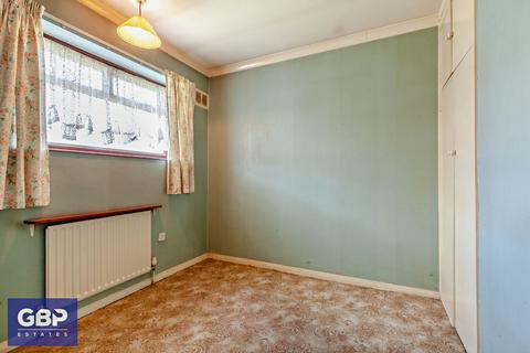 35 Penrith Road, Romford, RM3 9NS