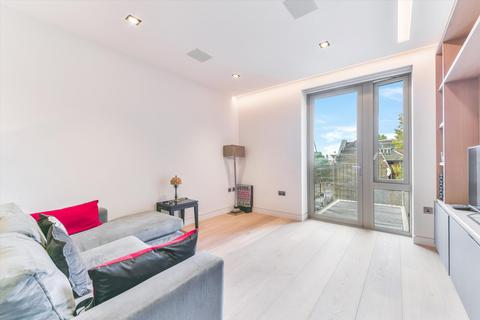 1 bedroom flat to rent, Duchess Walk, One Tower Bridge, London, SE1.