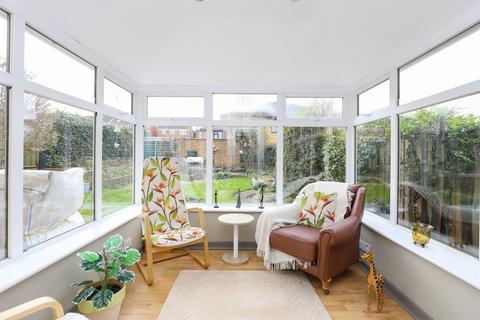 12 Oldale Grove, Sheffield, S13 7NA