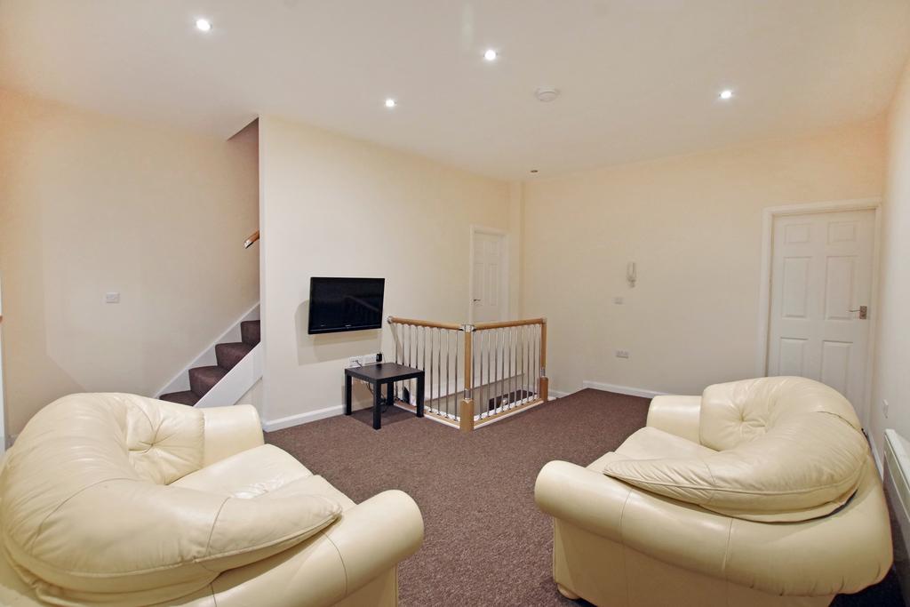 House in Sheffield - View 5