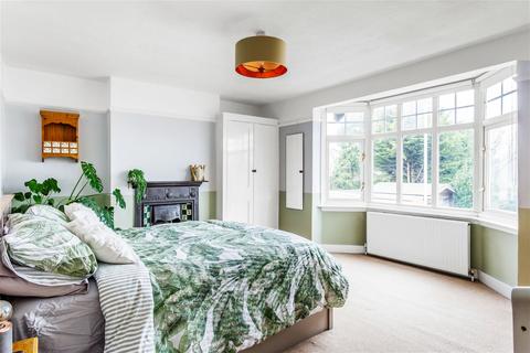 37 Montem Road, New Malden, KT3 3QU