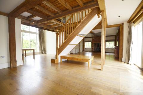3 bedroom barn conversion to rent, Rode Lane, Norwich NR16
