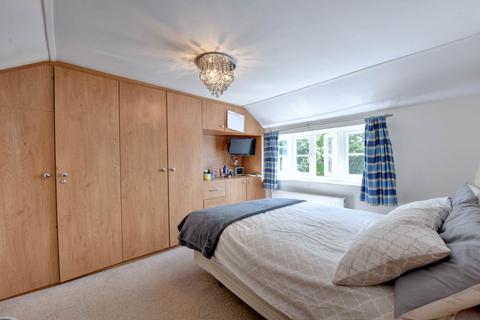 2 bedroom semi-detached house for sale, Britwell Road, Watlington