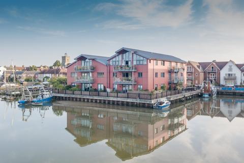 2 bedroom apartment for sale, St Johns Road, Wivenhoe, Colchester, CO7