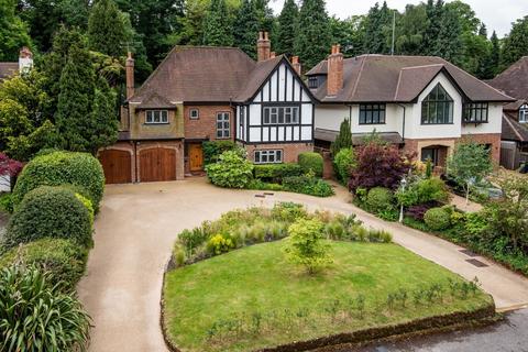 5 bedroom detached house to rent, Camden Park Road Chislehurst BR7