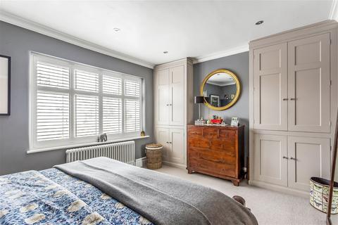 20 Mount Road, New Malden, KT3 3JU