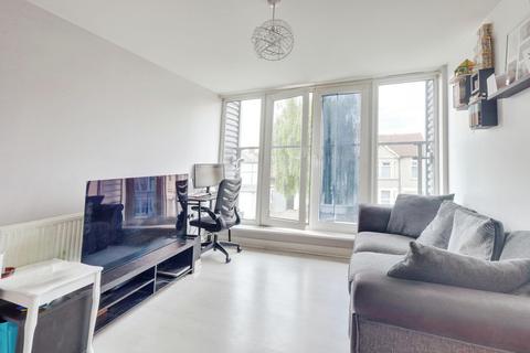 1 bedroom apartment for sale, Southchurch Road, Southend-on-sea, SS1