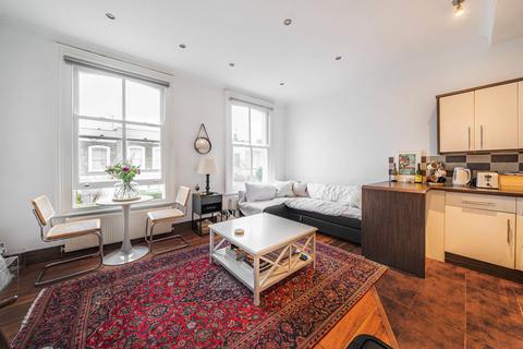 2 bedroom flat to rent, Whewell Road, Archway, London, N19