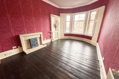 1 bedroom flat for sale, Cathcart Road, Glasgow G42