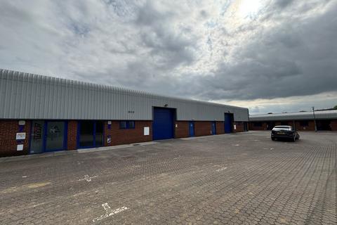 Industrial unit to rent, Cawston, Norwich NR10