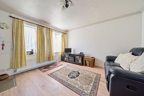 14 The Poplars, Arlesey, SG15 6UW