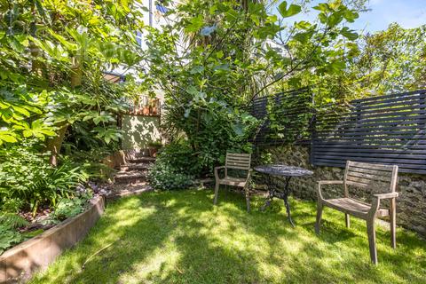 4 bedroom terraced house for sale, Richmond Road, Brighton, East Sussex, BN2