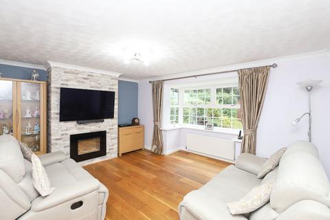 4 bedroom detached house for sale, Rectory Gardens, Sheffield S26