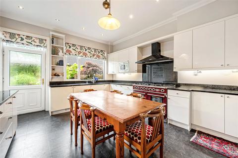 5 bedroom semi-detached house for sale, Sandal Avenue, Wakefield, West Yorkshire