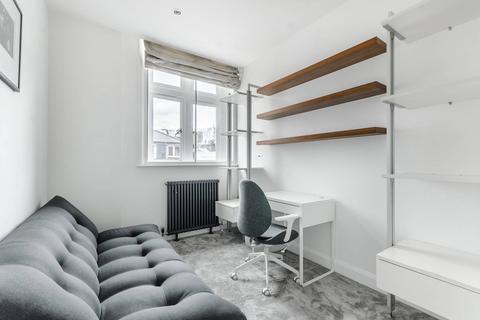 2 bedroom flat to rent, Wellington Street, Covent Garden, London, WC2E