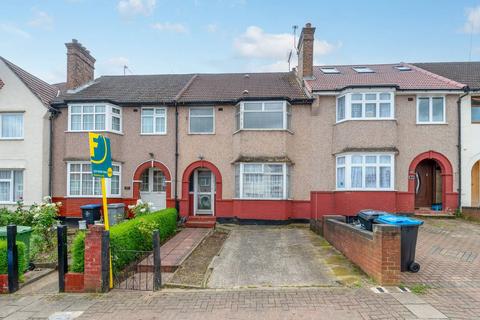 3 bedroom terraced house for sale, Chipstead Gardens, Gladstone Park, London, NW2