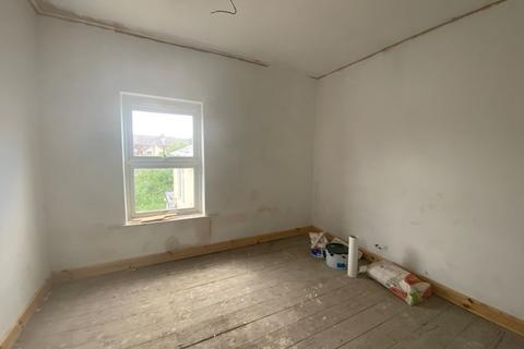 3 bedroom terraced house for sale, 123 Wellington Street, Burton-on-Trent, Staffordshire, DE14 2DP