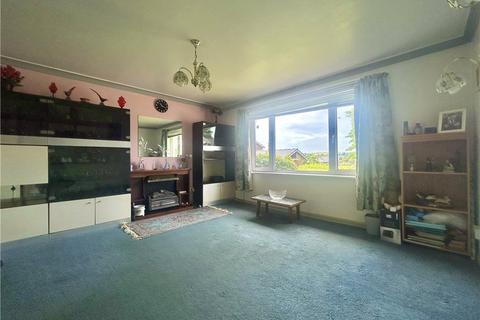 2 bedroom bungalow for sale, Manor Crescent, Newport, Isle of Wight