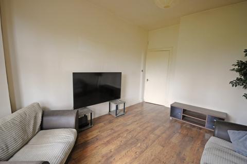 2 bedroom flat for sale, London Road, Glasgow G31