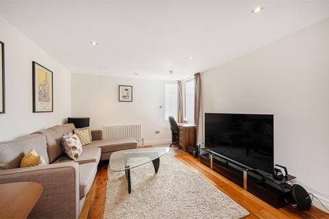 Bridge Place, London, SW1V