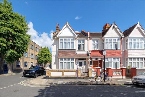 3 bedroom end of terrace house to rent, Bowfell Road, London, W6
