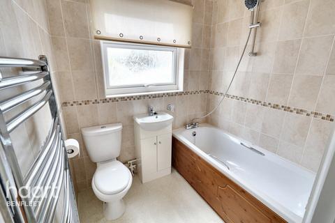 3 Boyton Close, Benfleet, SS7 3BJ