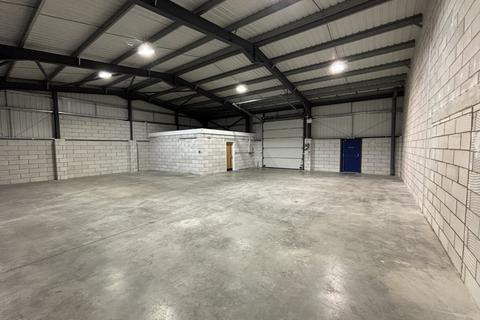 Industrial unit to rent, Cawston, Norwich NR10