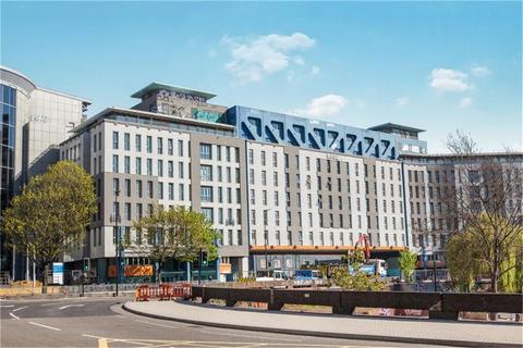 2 bedroom apartment to rent, St. James Barton, Bristol BS1