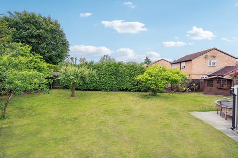 4 bedroom link detached house for sale, Holyport, Maidenhead