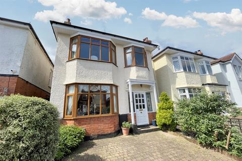 3 bedroom detached house for sale, Southbourne