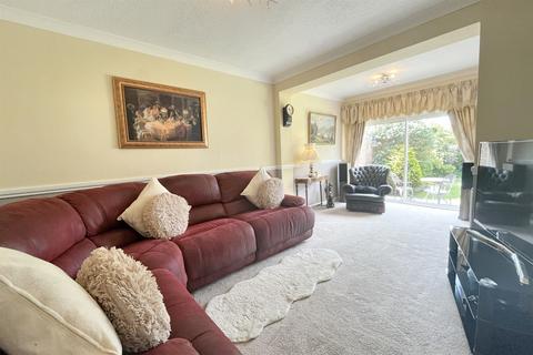 3 bedroom detached house for sale, Southbourne