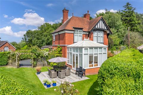 4 bedroom detached house for sale, School Lane, Ketley, Telford, Shropshire, TF1