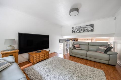 11 Beech Way, South Croydon, CR2 8QR
