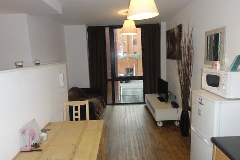 Studio to rent, George Street, Birmingham, B3