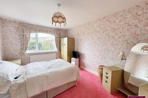 8 Bryn Hafod, Rhuddlan, Rhyl, LL18 2TB