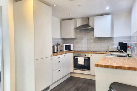 1 bedroom flat for sale, Balm Road, Leeds, West Yorkshire, LS10 2BJ