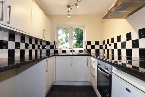 2 bedroom flat for sale, The Lindens, Towcester, NN12