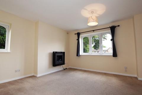 2 bedroom flat for sale, The Lindens, Towcester, NN12