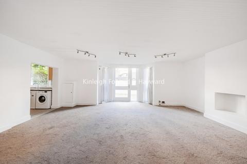 2 bedroom apartment to rent, Hampstead Hill Gardens Hampstead NW3